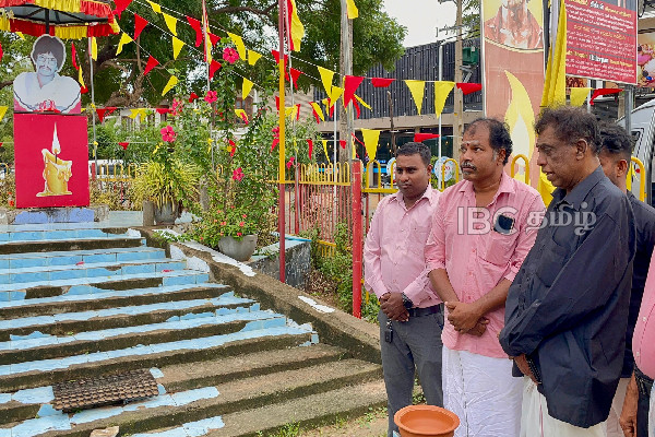யாழில் பல்வேறு இடங்களில் மாவீரர்களுக்கு அஞ்சலி செலுத்தினார் சிவாஜிலிங்கம் | Sivajilingam Paid Tribute To Maaveerar In Jaffna