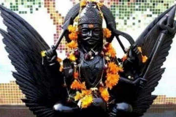 சனிபகவானின் கொடிய தாக்கம் வராமல் இருக்க என்ன செய்ய வேண்டும்?