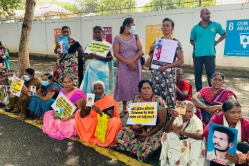 காணாமல் ஆக்கப்பட்டோருக்கு நீதி கோரும் போராட்டம்- தென்னிலங்கையில் கதறியழும் தாய்மார்!