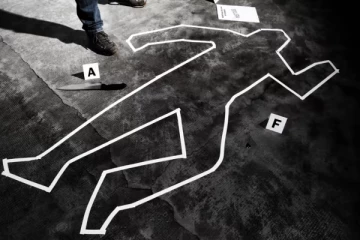 வீடு முழுவதும் சிதறிக் கிடந்த சதைத் துணுக்குகள்: இளம்பெண்ணுக்கு நேர்ந்த கோரம்