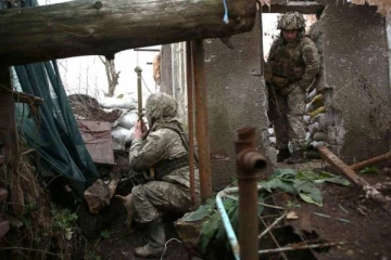 உக்ரைனின் கடுமையான பதிலடி: தங்களை பாதுகாத்து கொள்ள ரஷ்ய படைகள் செய்த செயல்!