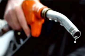 தனித்தனியாக எரிபொருளை இறக்குமதி செய்ய அனுமதி