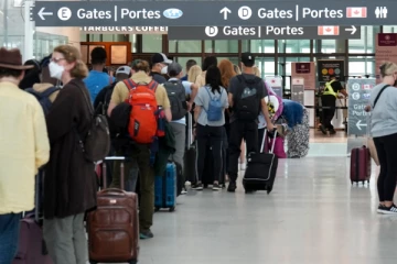 காசாவிலிருந்து வெளியேறிய 234 கனடியர்கள்