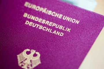 ஜேர்மன் குடியுரிமை பெறுவதை எளிதாக்க விரும்பும் புதிய கூட்டணி அரசின் திட்டங்கள் என்னென்ன?