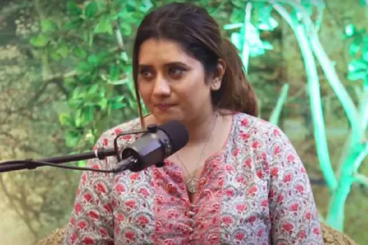 திருமண நாளை இத்தாலியில் கொண்டாடிய பிரியங்கா தேஷ்பாண்டே! குவியும் லைக்குகள் | Vj Priyanka Deshpande Wedding Anniversary Clicks