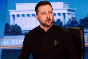 உக்ரைன் ஜனாதிபதியை அவமதித்த ட்ரம்ப்: கொண்டாடும் ரஷ்ய தரப்பு