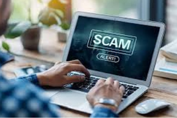 நாட்டில் போலி வலைத்தளங்கள் மூலம் 50 மில்லியன் ரூபாய் மோசடி | 50 Million Rupees Fraud Through Fake Websites
