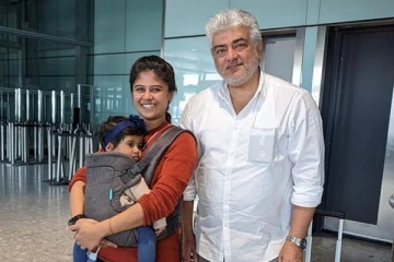 ஏர்போர்ட்டில் பெண்ணுக்கு உதவிய அஜித்.. நெகிழ்ச்சியாக பதிவிட்ட கணவர், பாராட்டி தள்ளும் ரசிகர்கள்