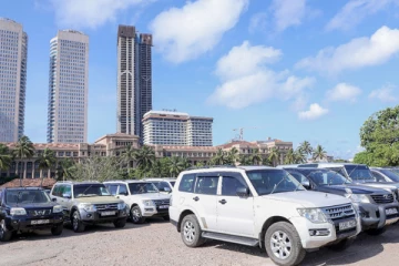 அதிக செலவுகளை கொண்டுள்ள சொகுசு வாகனங்களை அகற்ற தீர்மானம்