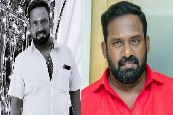 இறுதியாக தனது பேரனின் கைகளுடன் தன் கையை இணைத்த ரோபோ சங்கர்! வைரலாகும் காணொளி | Roboshanker Family 3D Casting Video Viral