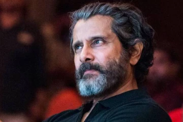 KGF பாணியில் உருவாகும் சியான் விக்ரமின் பிரம்மாண்ட திரைப்படம் ! பட தலைப்பு என்ன தெரியுமா?