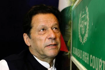 இம்ரான்கானை வேறு சிறைக்கு மாற்ற உயர்நீதிமன்றம் அனுமதி!