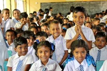 மேல் மாகாண பாடசாலைகள் எதிர்வரும் 15ம் திகதி முதல் மீள ஆரம்பம்