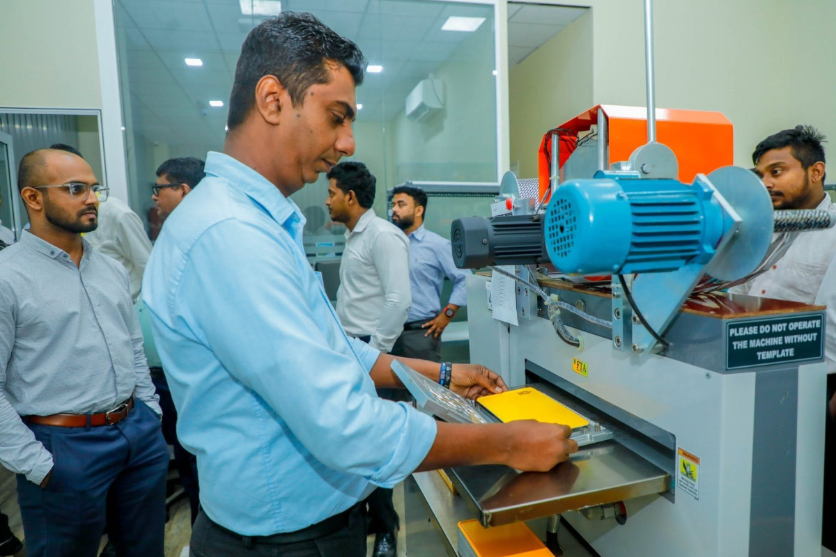 நாட்டில் வாகனம் வைத்திருப்போருக்கு மகிழ்ச்சித் தகவல் | Good News For Vehicle Owners Nationwide நாட்டில் வாகனம் வைத்திருப்போருக்கு மகிழ்ச்சித் தகவல் | Good News For Vehicle Owners Nationwide