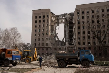 அதிகரிக்கும் இறப்பு எண்ணிக்கை: மைகோலைவ் நகரில் நடத்தப்பட்ட ஏவுகணை தாக்குதல்!