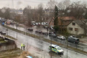 ஜேர்மனியில் பள்ளி வளாகத்தில் நுழைந்த துப்பாக்கிதாரி: பெற்றோர்களுக்கு தெரிவிக்கப்பட்ட தகவல்