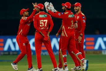 இவ்வளவு அடி வாங்கியும் திருந்தாத பஞ்சாப் அணி - கடுப்பான ரசிகர்கள்