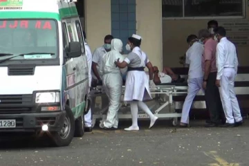 பொலிஸ் அதிகாரி உயிரிழப்பு! காலிமுகத்திடலில் மாரடைப்பால் ஒருவர் பலி - காயமடைந்தோர் எண்ணிக்கை உயர்வு