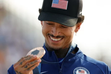 நூற்றுக்கும் மேற்பட்ட ஒலிம்பிக் பதக்கங்களை திருப்பிக் கொடுக்கும் வீரர்கள்: காரணம் என்ன தெரியுமா?