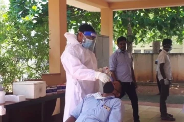 வவுனியாவில் சுகாதார துறையினருக்கு பிசீஆர் பரிசோதனை