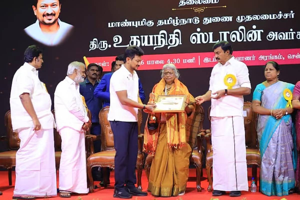நான் ராஜசேகரன் மனைவிதான்..ஆனா மேரேஜ் சர்டிஃபிகேட்!! மனைவி தாரா வேதனை... | Issues Thara Rajasekaran Request Tamilnadu Govt நான் ராஜசேகரன் மனைவிதான்..ஆனா மேரேஜ் சர்டிஃபிகேட்!! மனைவி தாரா வேதனை... | Issues Thara Rajasekaran Request Tamilnadu Govt