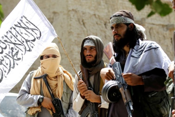 help- help என கதறும் ஆப்கானிஸ்தான் பெண்! கண்கலங்க வைக்கும் வீடியோ! | 5455