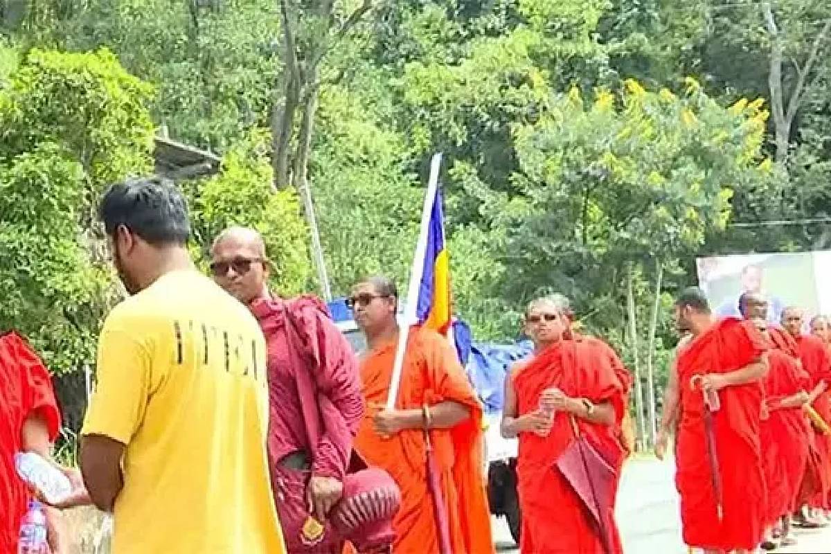அமைச்சர் லால்காந்தவிடம் உதவி கோரிய ஞானசார தேரர்! | Galagoda Aththe Gnanasara Lal Kantha