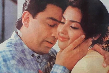 கமல் ஹாசனுடன் முத்தக்காட்சி!! கேரவனில் அம்மாவிடம் அழுது புலம்பிய நடிகை மீனா..