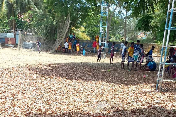 வட மாகாண விளையாட்டு போட்டிகள்: மைதானங்கள் தொடர்பில் மாணவர்கள் குற்றச்சாட்டு | Competitions Between Schools In Northern Province