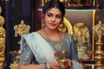 பிரபல சீரியலில் என்ட்ரி கொடுக்கும் நடிகை இனியா.. எந்த தொலைக்காட்சி தொடர்?