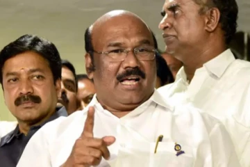 5 தொகுதிகளில் தேர்தலை ரத்து செய்ய வேண்டும்! தேர்தல் ஆணையத்திடம் அதிமுக புகார் மனு அளித்துள்ளதால் பரபரப்பு