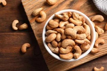 பக்கவிளைவுகளை ஏற்படுத்தும் முந்திரி: ஒரு நாளைக்கு எத்தனை சாப்பிடலாம்?