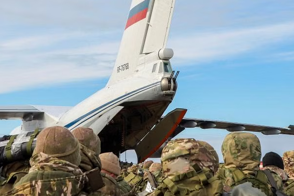 65 பேருடன் விழுந்துநொருங்கிய ரஸ்ய விமானம் | Russian Plane That Crashed With 65 People On Board