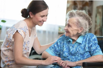 பக்கவாதம் ஏற்பட்ட சொந்தங்களை பார்த்துக் கொள்வது எப்படி?