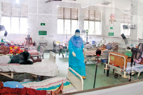 ஒரு வாரத்திற்குள் இலங்கையின் மருத்துவமனைகள் மூடப்படும் அபாயம்? எச்சரிக்கை விடுத்துள்ள மருத்துவர்! - ஐபிசி தமிழ்