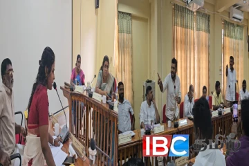 கிராம சேவகரிடம் பட்டியல் கொடுத்த தேசிய மக்கள் சக்தியினர் : மானிப்பாய் பிரதேச சபையில் அமளி துமளி!