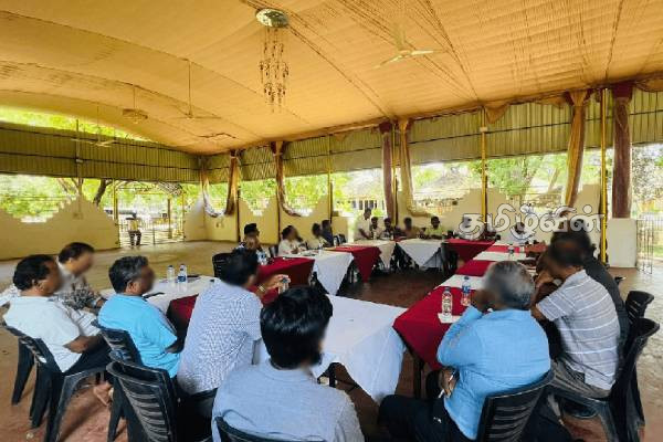 ஈழத் தமிழர்களின் விடுதலைக்கான பாதையை யார் வழிநடத்துவது.. | Who Lead The Tigers Route