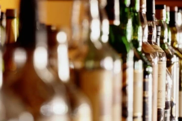 ஒன்றாரியோவில் மதுபான விற்பனை குறித்த அறிவிப்பு