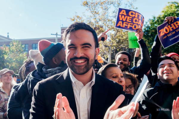 ட்ரம்ப் விடுத்த அச்சுறுத்தல்.. அமெரிக்கா எதிர்பாரா வரலாற்று வெற்றியால் சூடுபிடிக்கும் அரசியல் களம்! | Zohran Mamdani As New York Mayor Trump Us ட்ரம்ப் விடுத்த அச்சுறுத்தல்.. அமெரிக்கா எதிர்பாரா வரலாற்று வெற்றியால் சூடுபிடிக்கும் அரசியல் களம்! | Zohran Mamdani As New York Mayor Trump Us