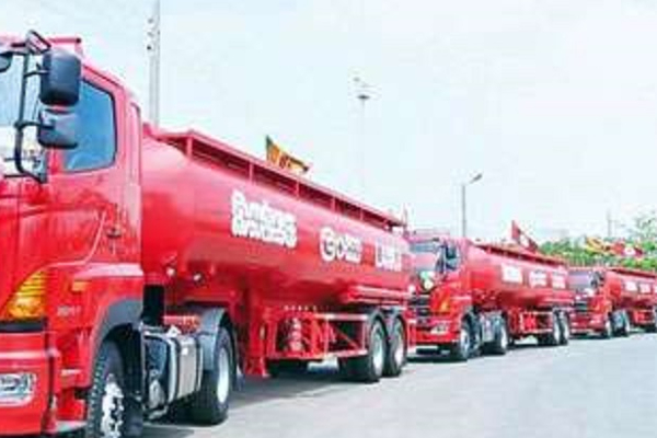 எரிபொருள் விநியோகம் தடைப்படும் அபாயம் | Fuel Distribution Process Being Disrupted Future