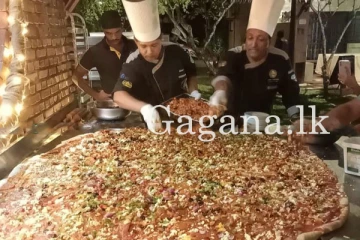 ලංකාවේ හැදුනු ලොකුම පීට්සා එක. - (PHOTOS)