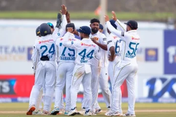 ශ්‍රී ලංකා පන්දු බලඇණිය ඉන්දීය පළමු ඉනිම ලකුණු 462කට සීමා කරයි!