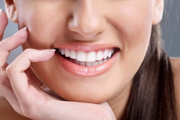 பற்களை பாதுகாக்க இயற்கையான வீட்டு வைத்தியம் தெரியுமா?