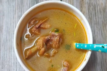 நாட்டுக் கோழி சூப் வாரம் ஒரு முறை குடித்தால் போதும்! நன்மைகளோ ஏராளம்