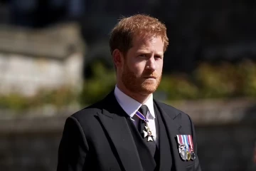 தாத்தா இறந்த செய்தியை சொல்ல தொலைபேசியில் அழைத்தபோது ஹரி செய்தது என்ன? வெளியாகியுள்ள புதிய தகவல்கள்