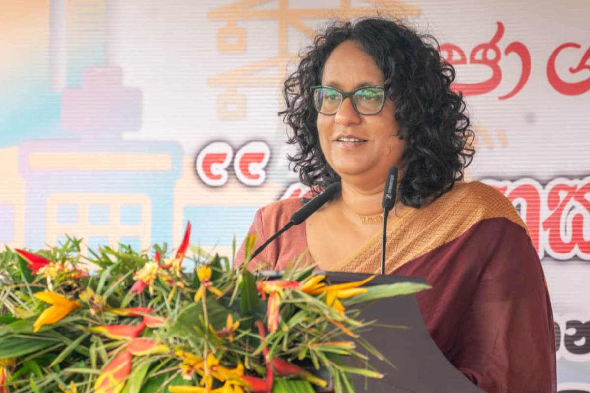 மக்களை ஆட்சியின் அங்கமாக்குவதே 