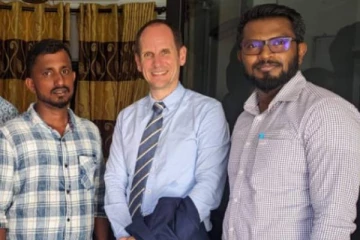 காவல்துறையினரின் அச்சுறுத்தல் தொடர்பில் கனேடிய உயர்ஸ்தானிகரிடம் முறைப்பாடு
