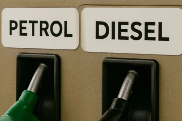 මේ අංශයට ඉන්ධන ලීටර් හාරලක්ෂයක් බෙදා හැරීමක් ගැන ආරංචියක්