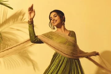 நடிகை மமிதா பைஜுவின் அழகிய போட்டோஷூட்..