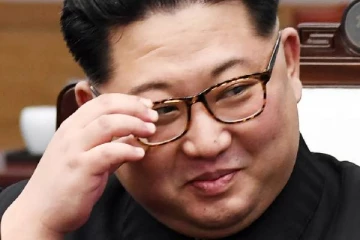 சொகுசு படகில் விடுமுறையை கழிக்கும் கிம் ஜோங் உன்: வெள்ளத்தில் மூழ்கும் நாடு